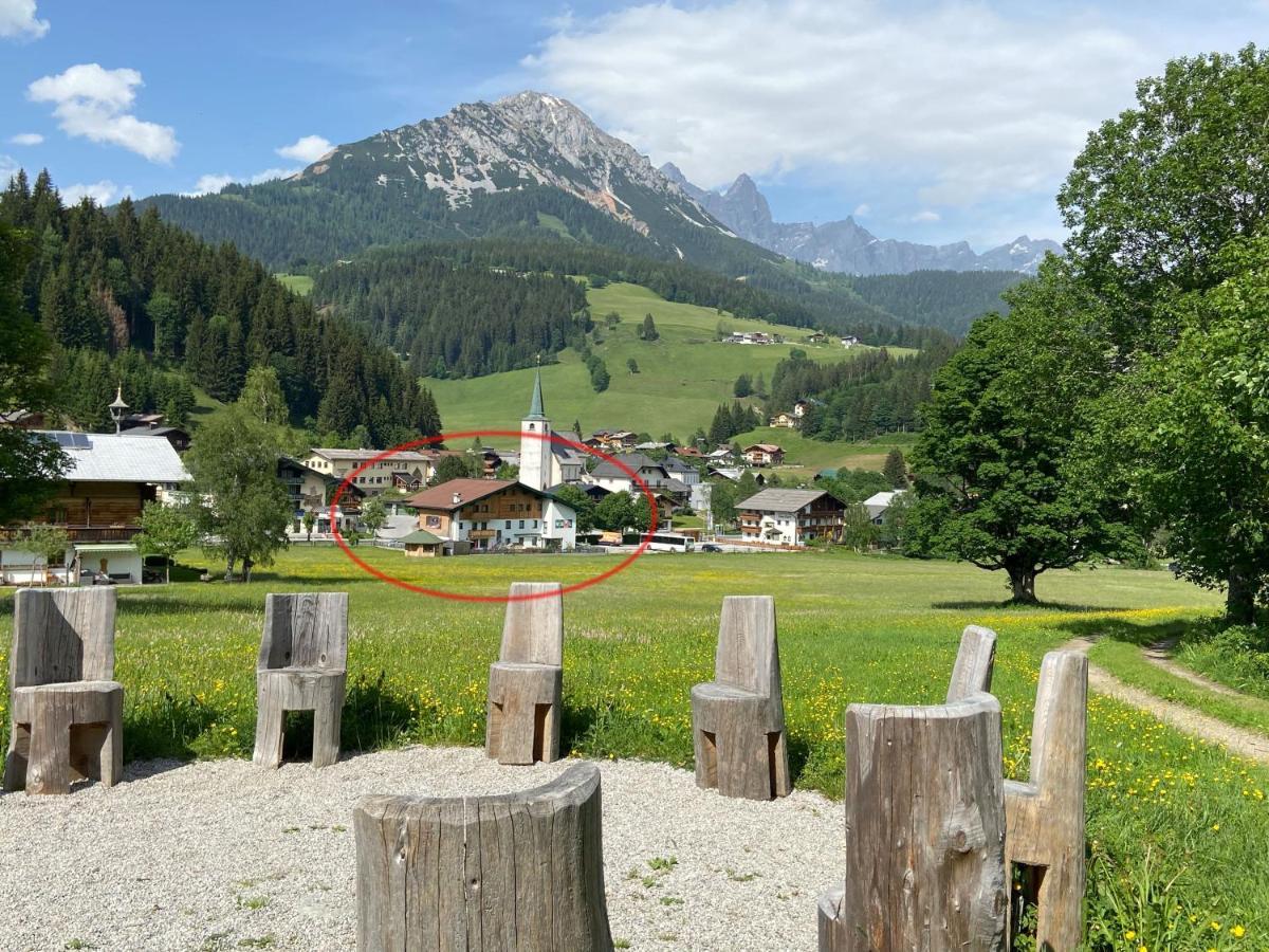 Essl In Gasthof 2*
